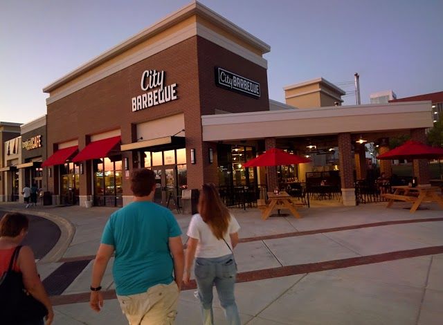 Shoppes at University Place